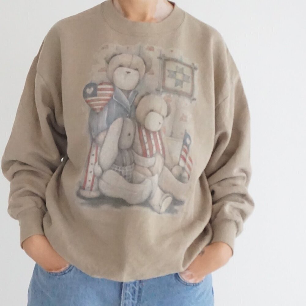 Vintage Jerzees Taupe Teddy Bear Quilt Americana Flag Patchwork Sweatshirt L